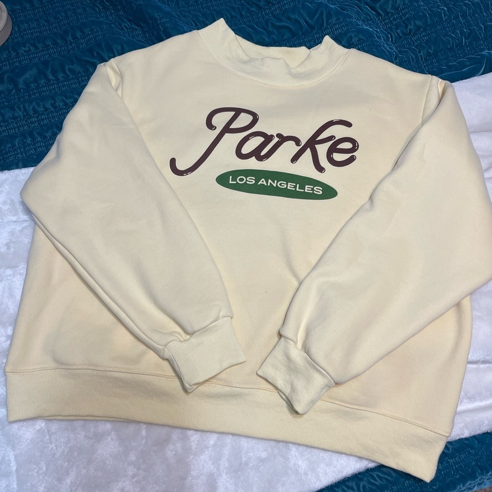 ✨Parke✨ Los Angeles Signature Mockneck in color Peel